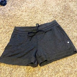 Yogalicious comfortable shorts